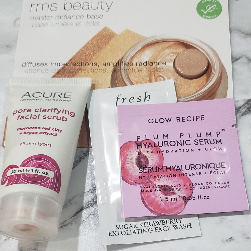 Make up bag with samples